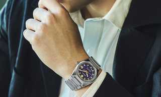 Upptäck King Seiko med lila urtavla, exklusiv finish och automatiskt urverk. En elegant klocka skapad för stilmedvetna entusiaster.