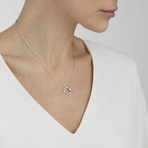 Georg Jensen Mercy Hängsmycke Small 10015155, handla denna klocka online eller i butik hos klockmaster