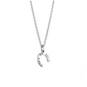 Efva Attling Halsband Take No Shit - Silver 11-100-00877-4245, handla denna klocka online eller i butik hos klockmaster