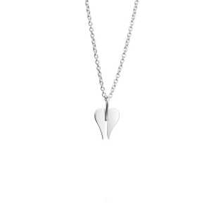 Efva Attling Halsband Little Angel Pendant - Silver 11-100-01278-0000, handla denna klocka online eller i butik hos klockmaster