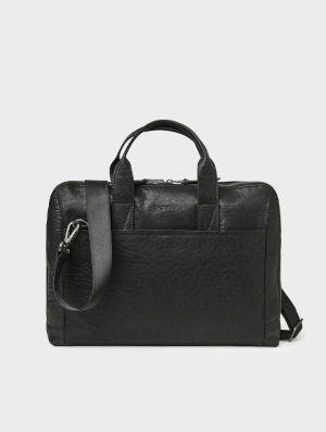 Saddler Gustav Datorväska 15" - Svart 112600001000, handla denna klocka online eller i butik hos klockmaster