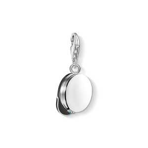 Thomas Sabo Charm Pendant Student’s Cap 1284-007-7, handla denna klocka online eller i butik hos klockmaster