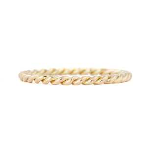 Engelbert Ring Petit Rope – Guld 13-5910-00, handla denna klocka online eller i butik hos klockmaster