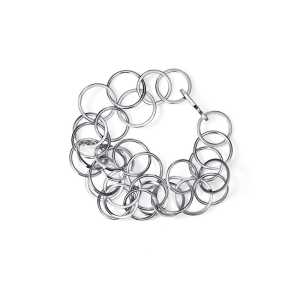 Efva Attling Armband Messy Ring – Silver 14-100-02359-1821, handla denna klocka online eller i butik hos klockmaster