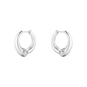 Georg Jensen Reflect Large Earhoop Silver 20001177, handla denna klocka online eller i butik hos klockmaster