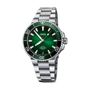 ORIS Aquis Date Caliber 400 41.5mm 40077694157MB, handla denna klocka online eller i butik hos klockmaster