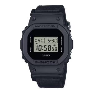 CASIO G-Shock 43mm DW-5600BCE-1ER, handla denna klocka online eller i butik hos klockmaster