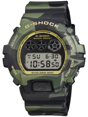 CASIO G-Shock Bold Camo, Camo and Gold 50mm DW-6900CMG-3ER, handla denna klocka online eller i butik hos klockmaster