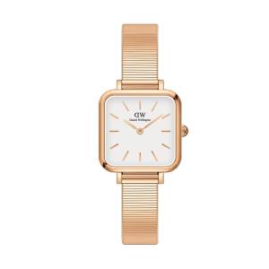 Daniel Wellington Quadro Studio Rose Gold 22mm DW00100517, handla denna klocka online eller i butik hos klockmaster