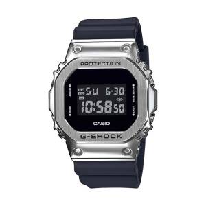 CASIO G-Shock G-Steel 43mm GM-5600-1ER, handla denna klocka online eller i butik hos klockmaster