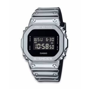 CASIO G-Shock G-Steel 43mm GM-5600YM-8ER, handla denna klocka online eller i butik hos klockmaster