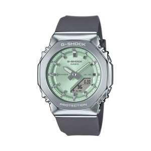 CASIO G-Shock 40mm GM-S2110-3AER, handla denna klocka online eller i butik hos klockmaster