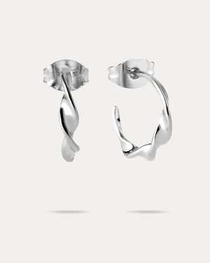 Silverörhängen Twirl Mini By Sofia Wistam M068231-S, handla denna klocka online eller i butik hos klockmaster