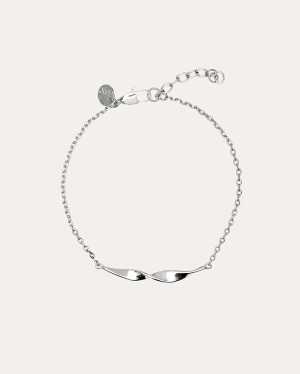 Silverarmband Twirl Mini By Sofia Wistam M068233-S, handla denna klocka online eller i butik hos klockmaster