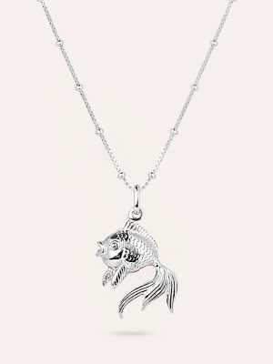 By Sofia Wistam Ocean Muse Goldfish - Silverhalsband M069600S, handla denna klocka online eller i butik hos klockmaster
