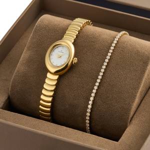 Mockberg Belle Oval Petite Gold Combo 18.5mm MB1686, handla denna klocka online eller i butik hos klockmaster