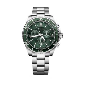 VICTORINOX Maverick Chronograph 43mm V241946, handla denna klocka online eller i butik hos klockmaster