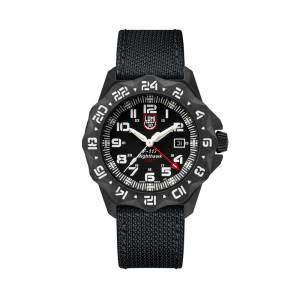 Luminox F-117 Nighthawk 44mm XA.6441, handla denna klocka online eller i butik hos klockmaster