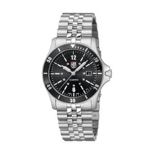 Luminox Sports Timer 42mm XL.0911, handla denna klocka online eller i butik hos klockmaster