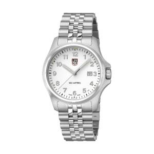 Luminox Dress Field 43mm xl.2527, handla denna klocka online eller i butik hos klockmaster