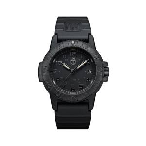 Luminox Leatherback SEA Turtle 39mm XS.0301.BO.L, handla denna klocka online eller i butik hos klockmaster