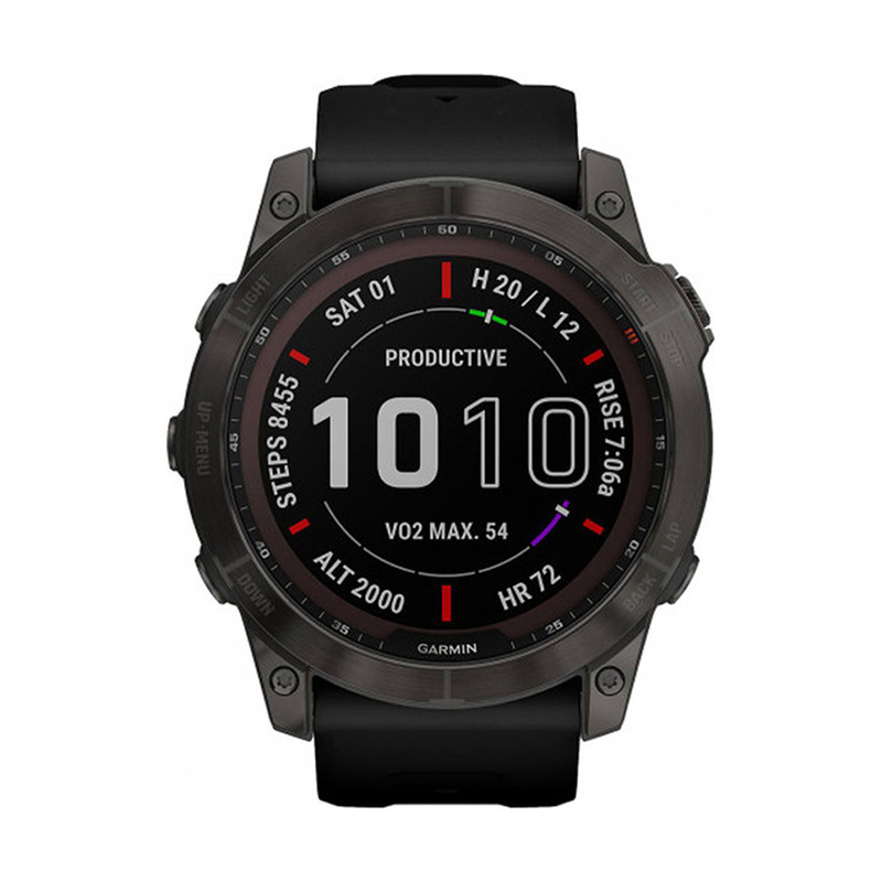 Garmin smartwatch i svart med svart armband i silikon. En urtavla i svart med vita mätarsiffror och röda detaljer.

