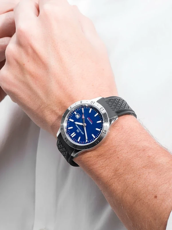 Sjöö Sandström Royal Steel Worldtimer 41mm 020791, klocka som du kan handla till bra pris hos oss på Klockmaster.