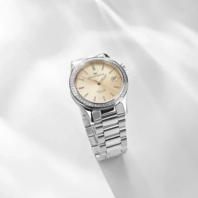 Sjöö Sandström Royal Steel Classic 36mm 020913, klocka som du kan handla till bra pris hos oss på Klockmaster.