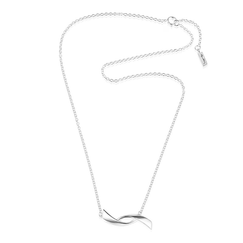 Efva Attling Halsband Friendship - Silver 10-100-01946-4245, handla denna klocka online eller i butik hos klockmaster