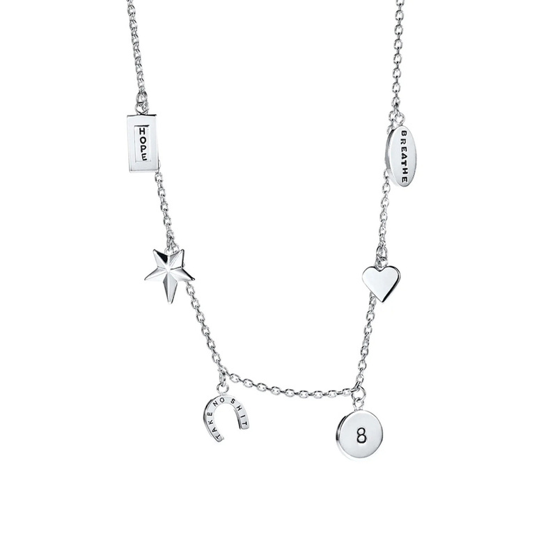 Efva Attling Halsband Mini Charms - Silver 10-100-02070-0000, handla denna klocka online eller i butik hos klockmaster