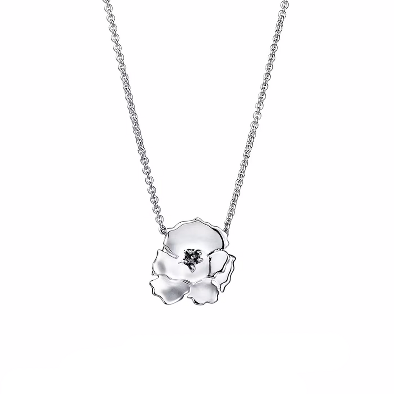 Efva Attling Halsband Anemone - Silver 10-100-02339-4045, handla denna klocka online eller i butik hos klockmaster