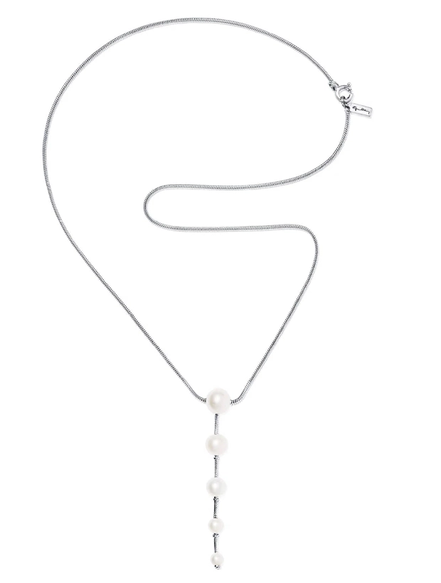 Efva Attling Flowing Pearls Halsband Silver 10-100-02431-0045, klocka som du kan handla till bra pris hos oss på Klockmaster.