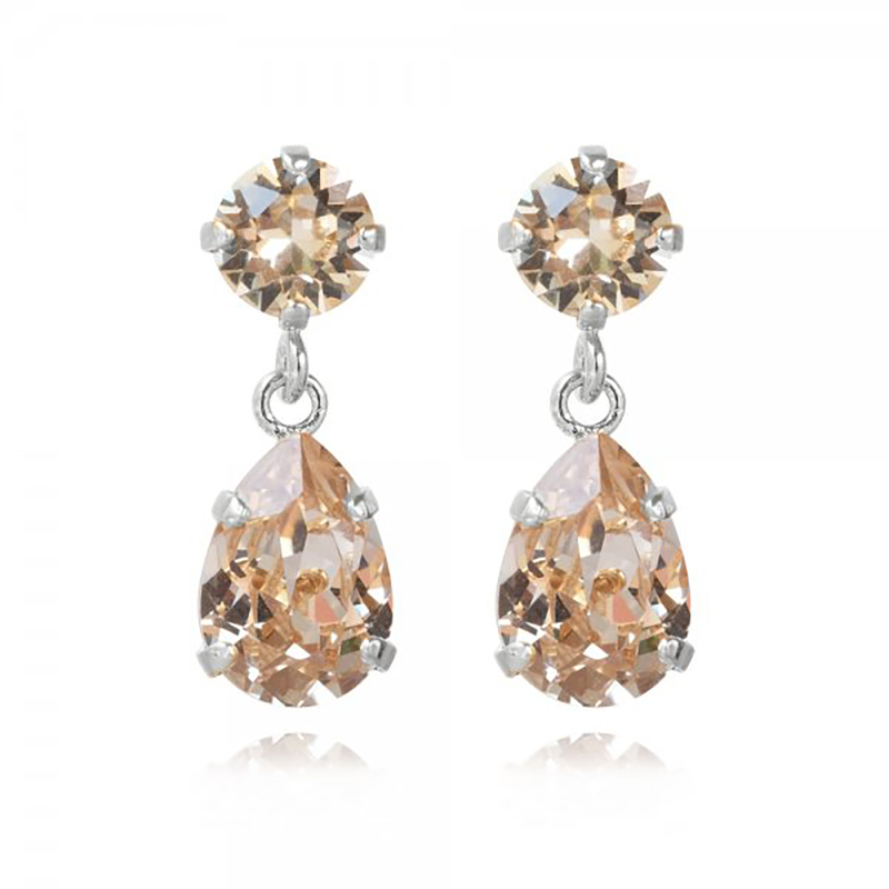 Caroline Svedbom Mini Drop Örhänge Silver och rosa  100001100319, handla denna klocka online eller i butik hos klockmaster