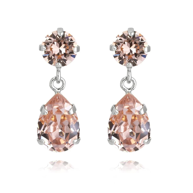 Caroline Svedbom Mini Drop Örhänge Silver och rosa  100001100619, handla denna klocka online eller i butik hos klockmaster