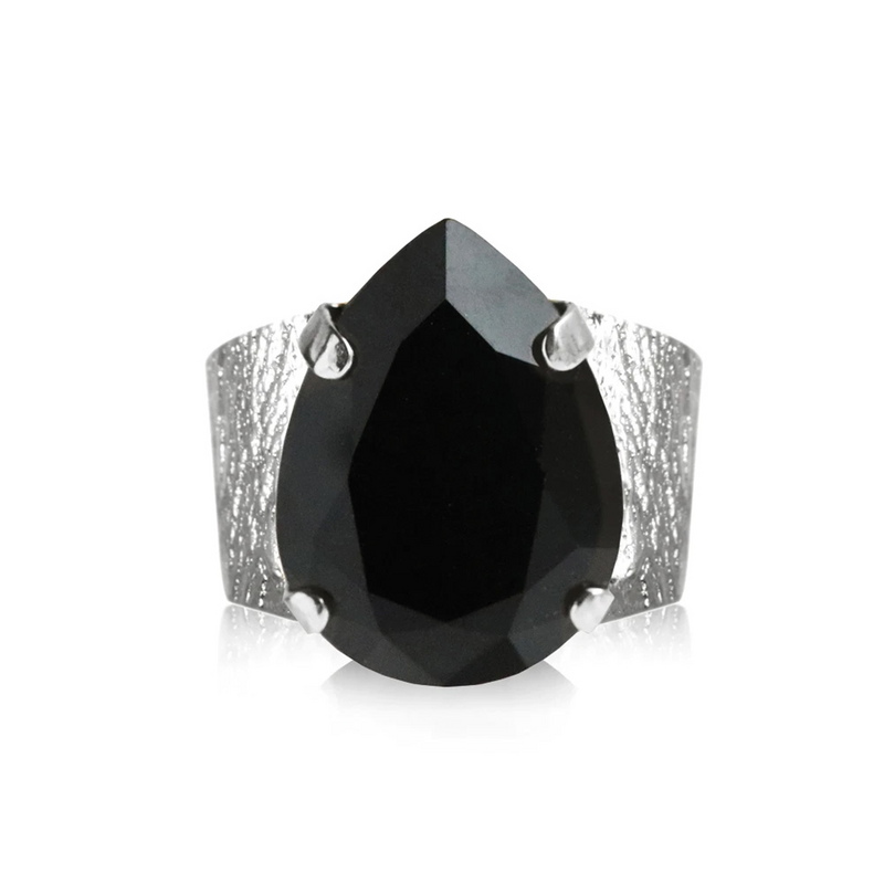 Caroline Svedbom Classic Drop Ring   100019103515, handla denna klocka online eller i butik hos klockmaster