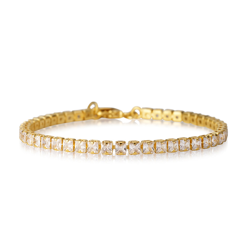 Caroline Svedbom Zara Armband Förgylld  101028100101, handla denna klocka online eller i butik hos klockmaster