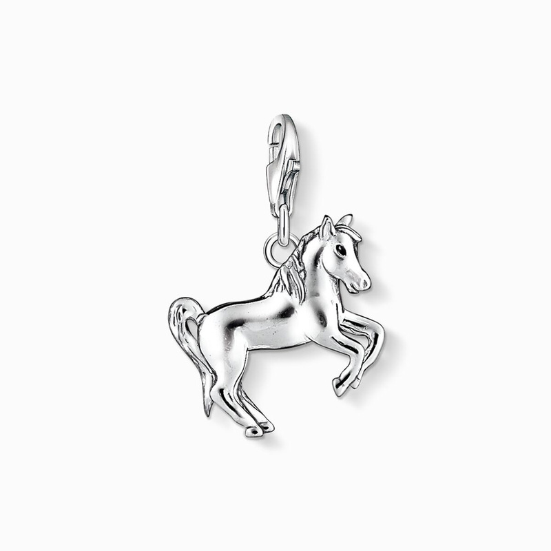 Thomas Sabo Charm Pendant Horse 1074-007-12, handla denna klocka online eller i butik hos klockmaster