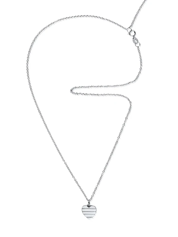 Efva Attling A Piece Of My Heart Pendant Silver 11-100-02388-4245, klocka som du kan handla till bra pris hos oss på Klockmaster.