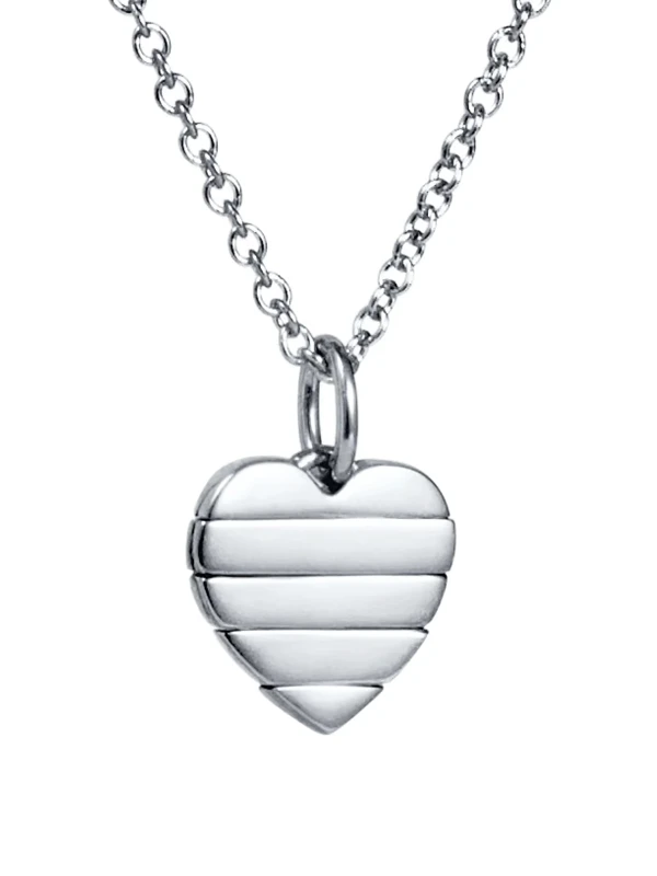 Efva Attling A Piece Of My Heart Pendant Silver 11-100-02388-4245, handla denna klocka online eller i butik hos klockmaster