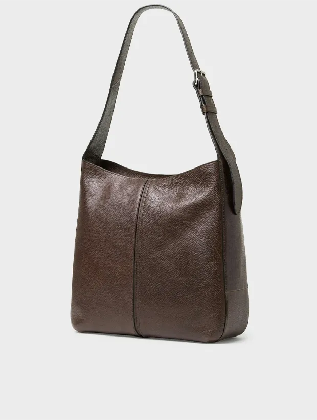 Saddler Molly Mighty Toteväska - Mörkbrun 117430004000, klocka som du kan handla till bra pris hos oss på Klockmaster.