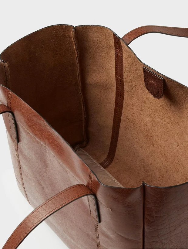 Saddler Garda Mini Toteväska - Brun 117980046000, klocka som du kan handla till bra pris hos oss på Klockmaster.