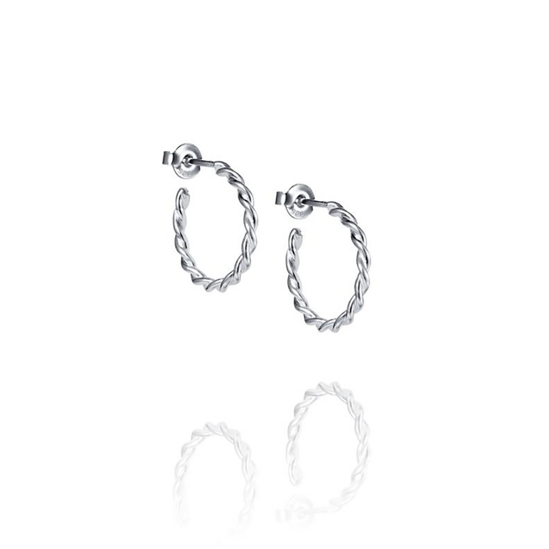 Efva Attling Örhängen Little Wrapped Hoops - Silver 12-100-02276-0000, handla denna klocka online eller i butik hos klockmaster