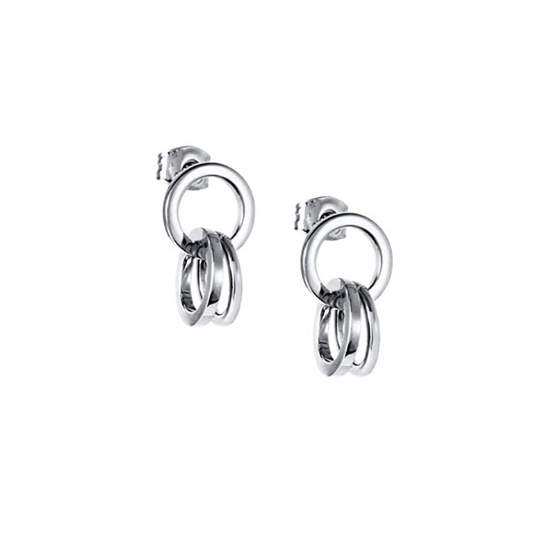Efva Attling Örhängen Messy Ring – Silver 12-100-02361-0000, handla denna klocka online eller i butik hos klockmaster
