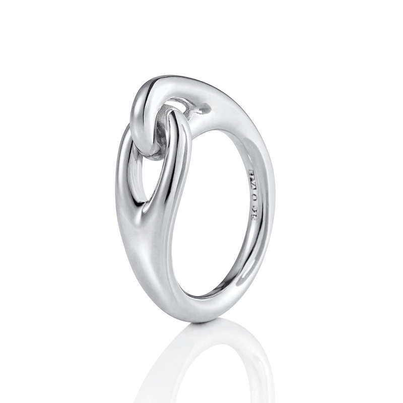 Efva Attling Ring Little Soulmate - Silver 13-100-01980-1750, handla denna klocka online eller i butik hos klockmaster