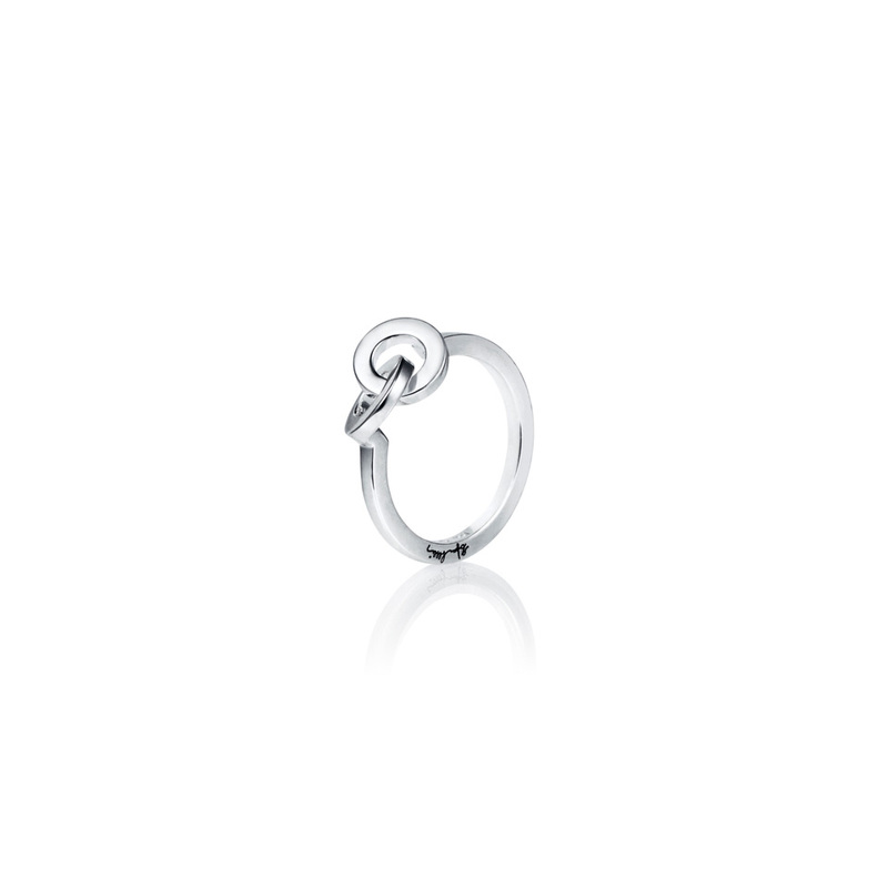 Efva Attling Ring You och Me 17.5mm - Silver 13-100-02130-1750, handla denna klocka online eller i butik hos klockmaster