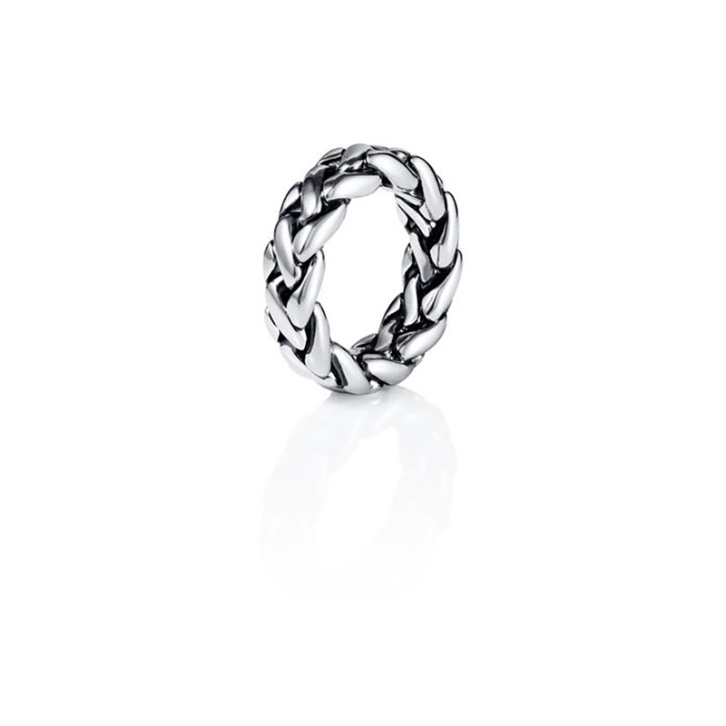 Efva Attling Ring Mojo 20mm - Silver 13-100-02235-2000, handla denna klocka online eller i butik hos klockmaster