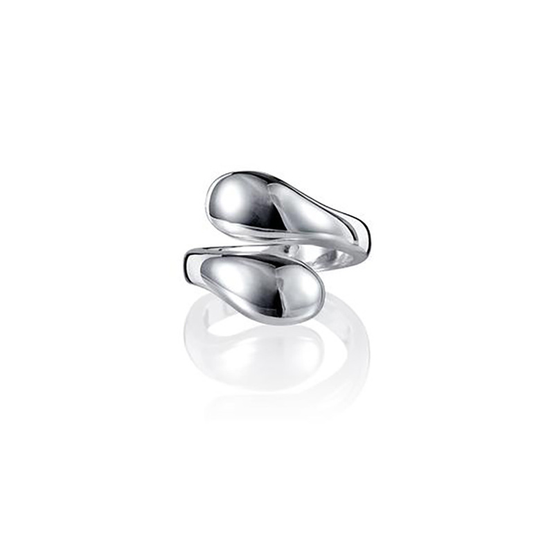 Efva Attling Ring Love Buddies 17.5mm - Silver 13-100-02246-1750, handla denna klocka online eller i butik hos klockmaster