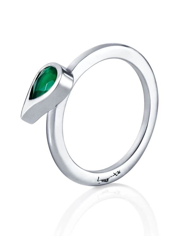 Efva Attling Sparkle Of Life Ring 17,5mm Grön/Silver 13-100-02445-1750, klocka som du kan handla till bra pris hos oss på Klockmaster.