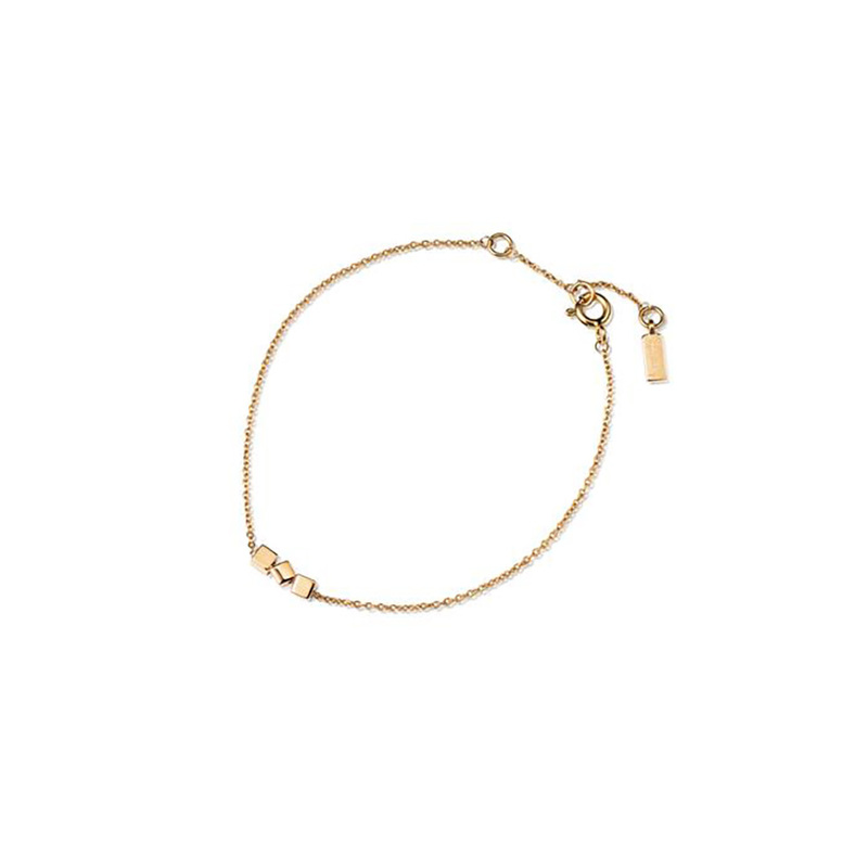 Efva Attling Armband Dice – Guld 14-101-02212-1619, handla denna klocka online eller i butik hos klockmaster
