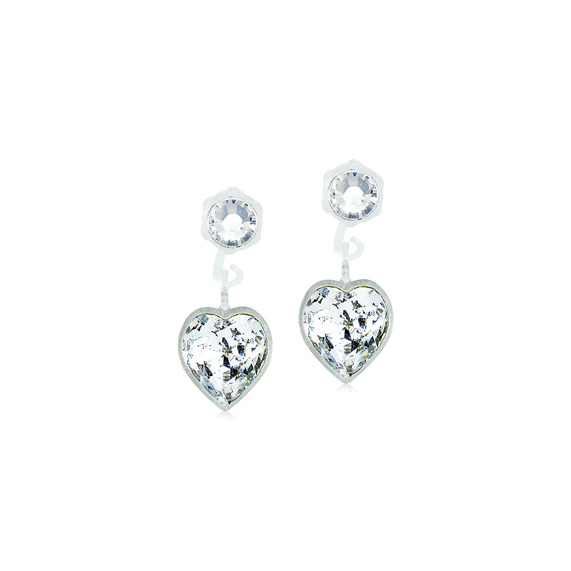 Blomdahl MP Pendant Heart 4/6 mm, Crystal 15-0103-2101, handla denna klocka online eller i butik hos klockmaster